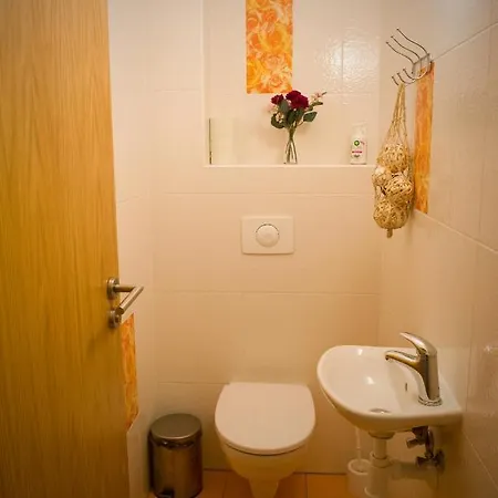 Apartment Dvacetsedm *